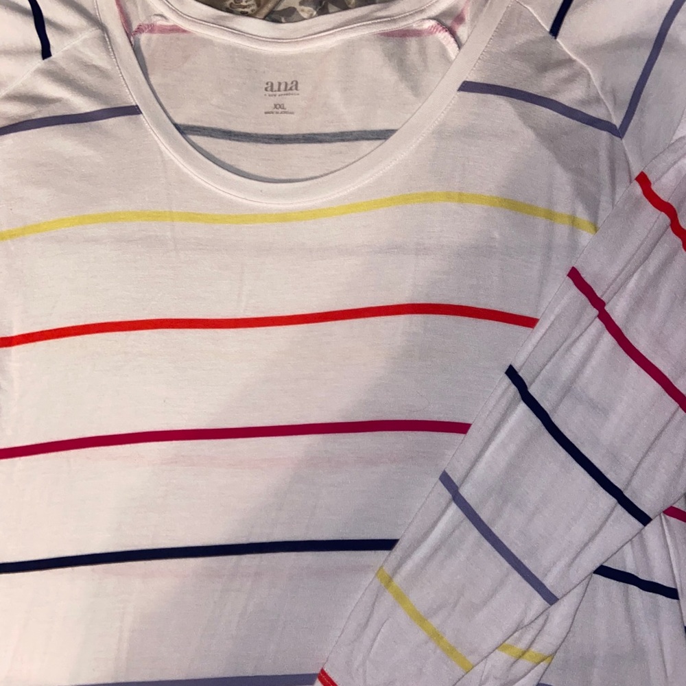 Quarter sleeve shirt